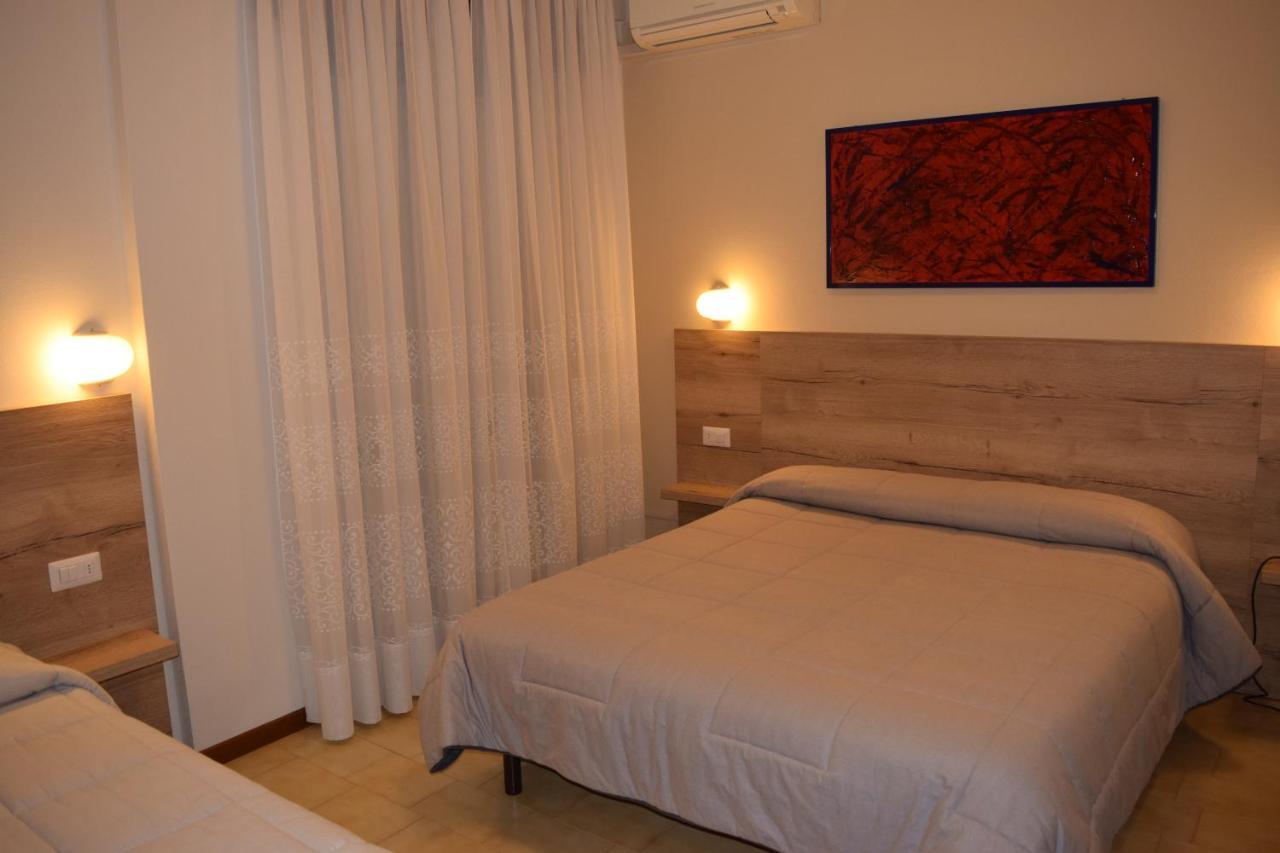 بسكييرا ديل غاردا Hotel Pilotto المظهر الخارجي الصورة