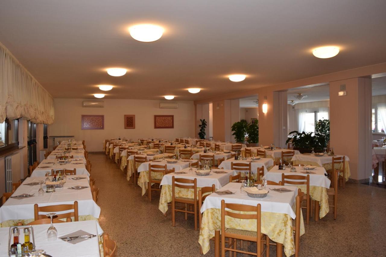 بسكييرا ديل غاردا Hotel Pilotto المظهر الخارجي الصورة